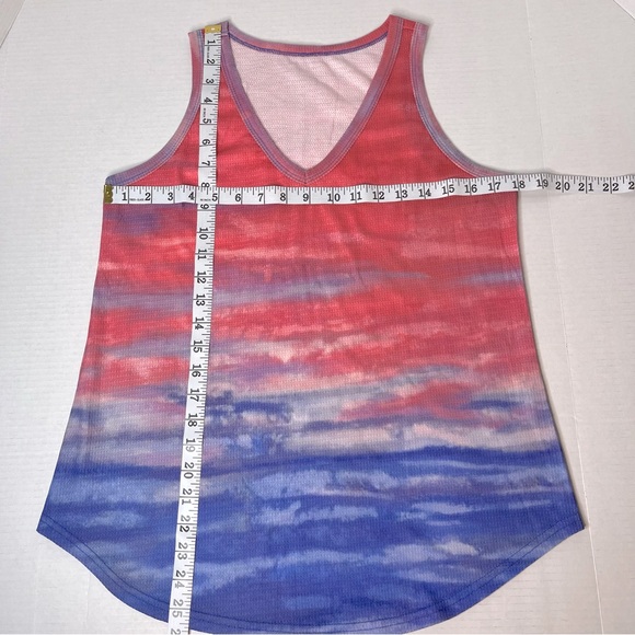 Men’s Sleeveless Sunset Vibe V-Neck Tank Top Size Small New in Package - Picture 9 of 10